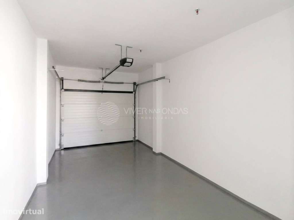 Moradia T3 nova com Piscina no Alto do Índio, Sobreda-24
