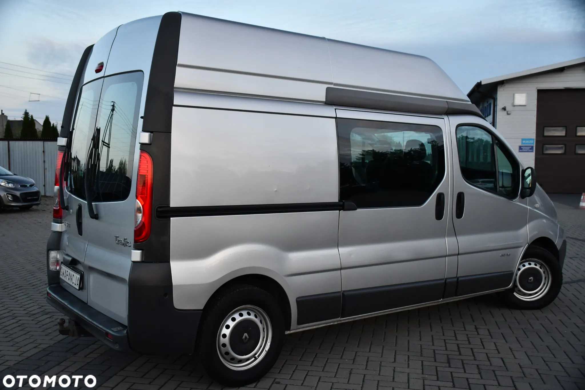 Renault Trafic - 9