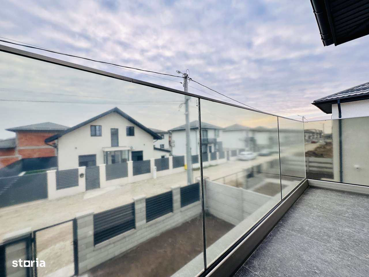 Casa Individuala - 4 Camere 300 mp-  - Comuna Berceni- La 163.900-11