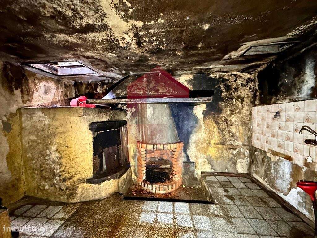 Moradia para restauro, Vila chã (São João Batista), Ponte da Barca - Grande imagem: 3/17