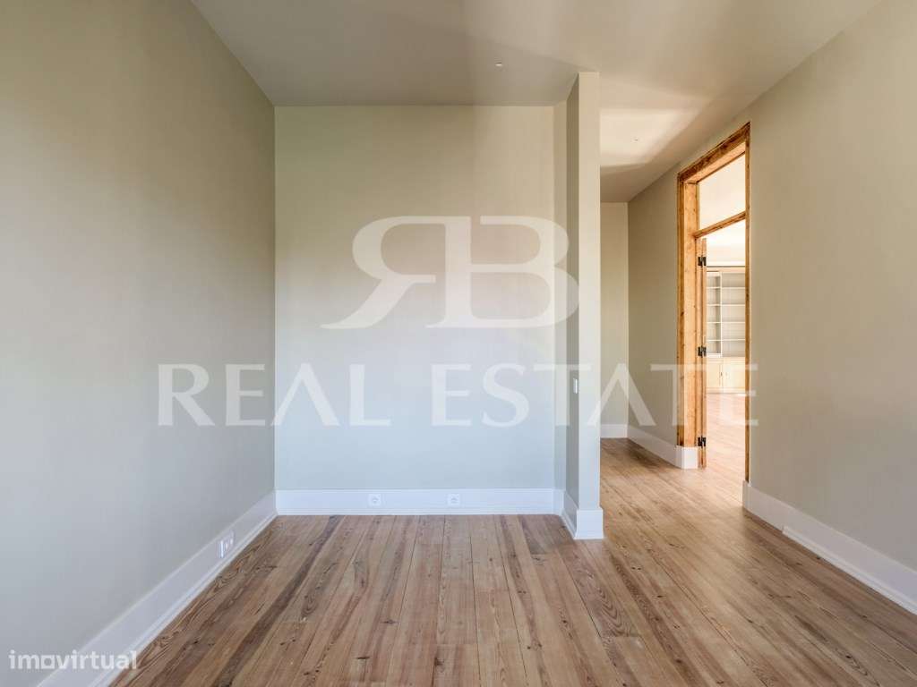 Fabuloso T3+2 com TERRAÇO + VISTA no PRINCIPE REAL - coração de Lisboa-34