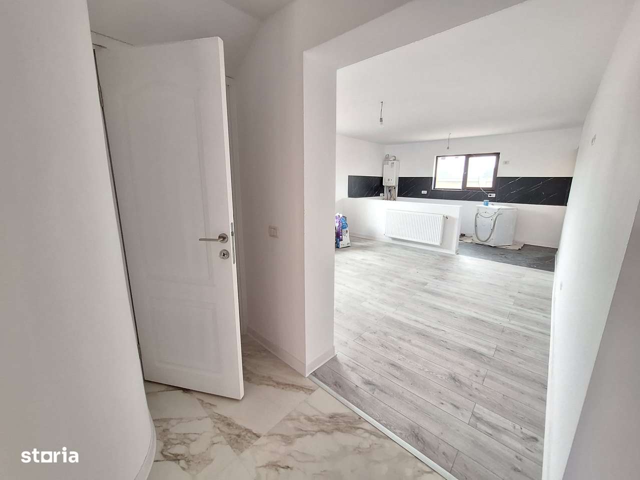 Apartament 3 camere +teren in vila,Gheraiesti-0