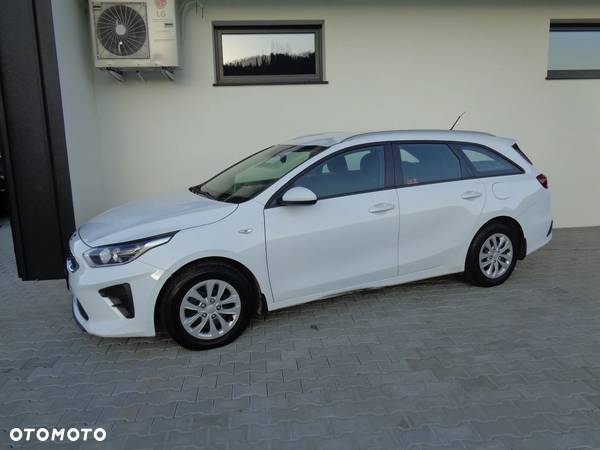 Kia Ceed - 5