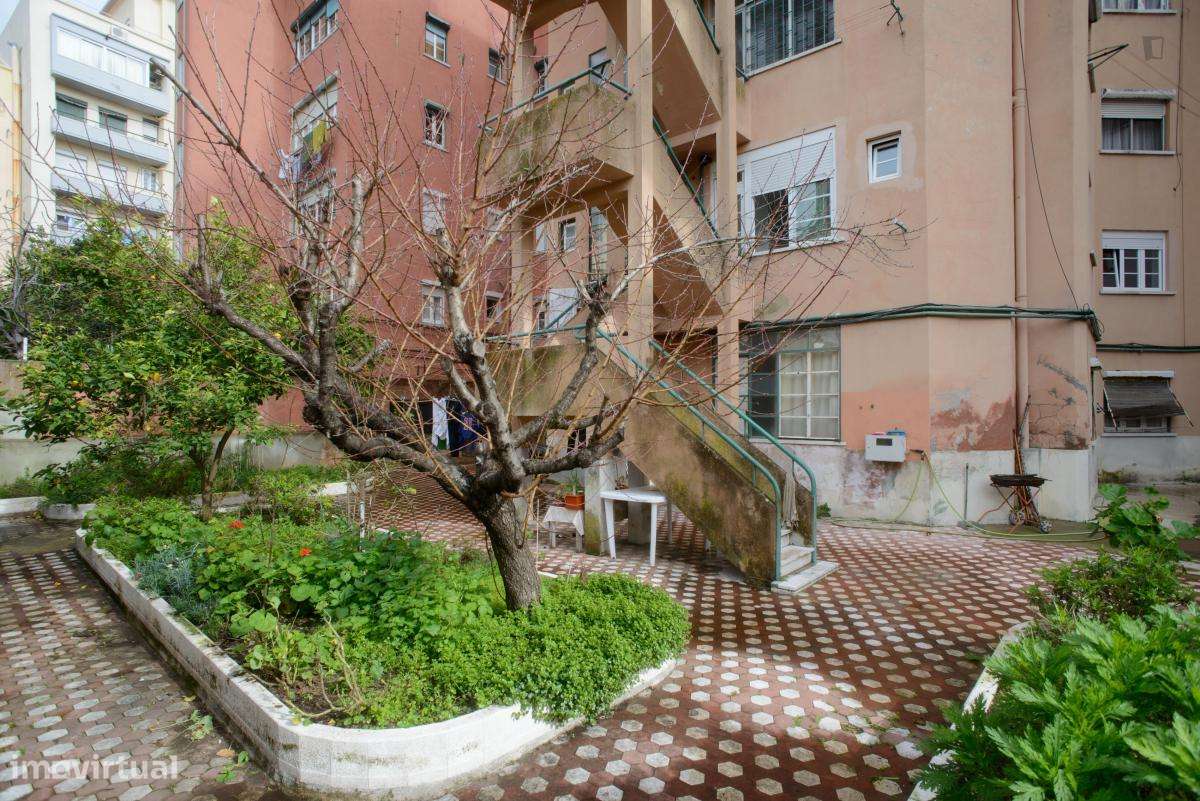 Quarto - localizado em Alameda Lisbon - Grande imagem: 5/6