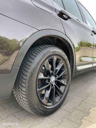 BMW X3 xDrive20d xLine - 11