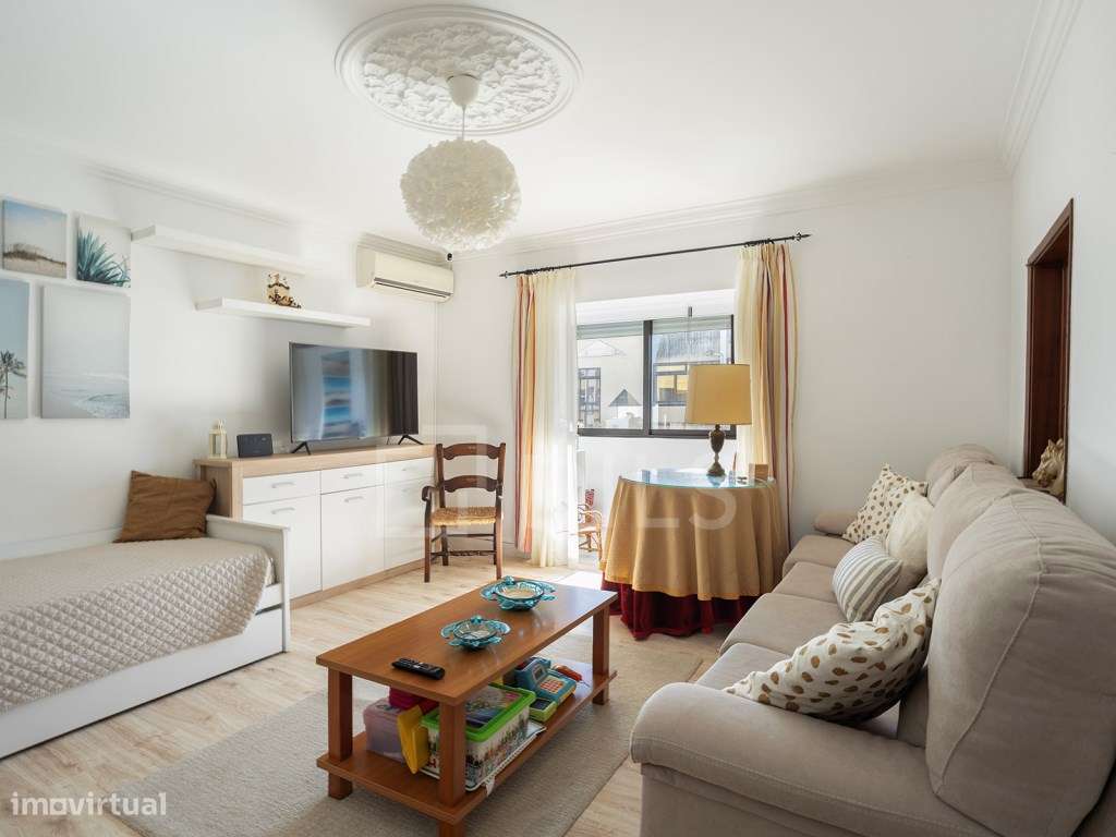 Apartamento T2, junto à praia, na Costa da Caparica-7