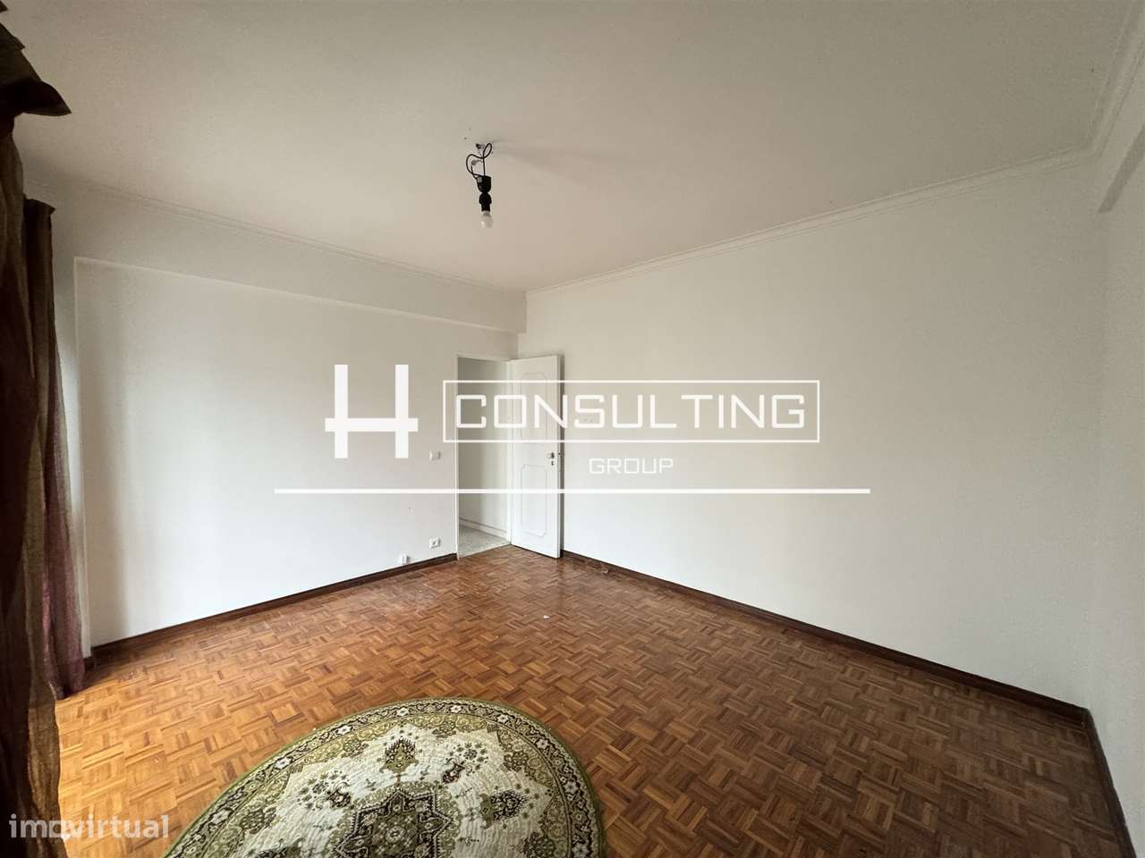 Apartamento T3 Venda em Mina de Água,Amadora-37