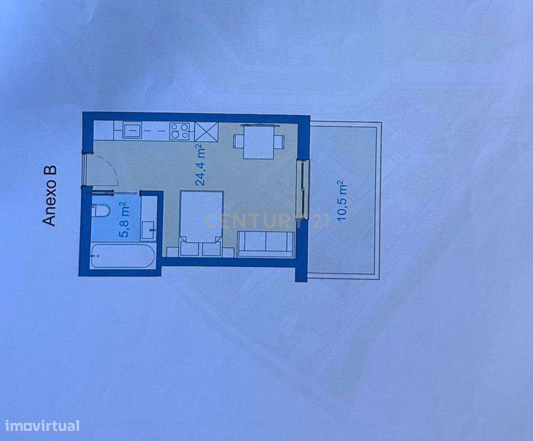 T0, Lugar de Corujeira, Vilar do Paraíso - Grande imagem: 2/4