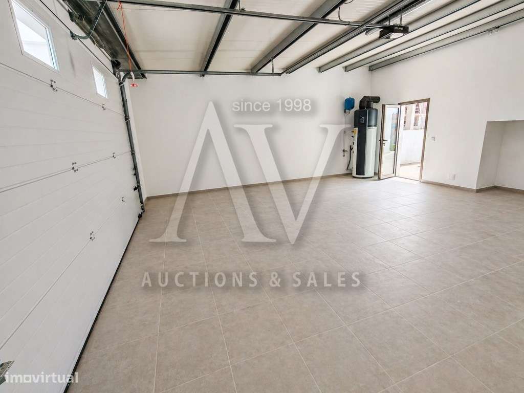 MORADIA V3+1 || Batalha || 294,50 m2 de construção-51