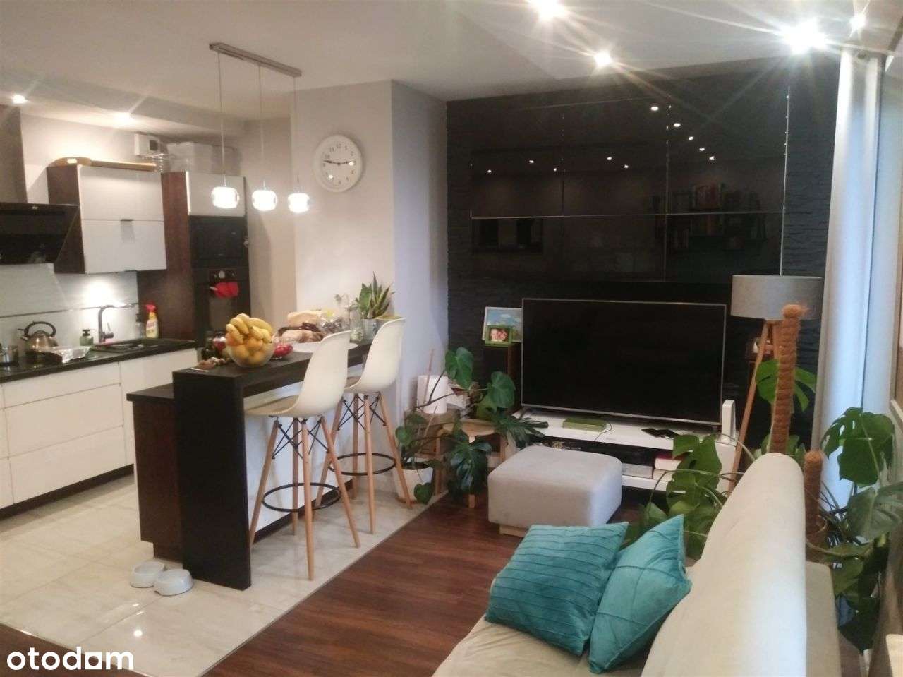 *Węglin, 3 pokojowe, duży balkon, winda, 2 Mp*-4