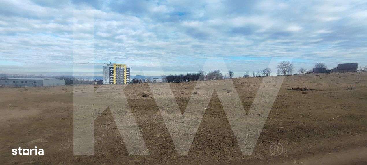Oportunitate de investitie: Teren intravilan - Imagine principală: 2/5