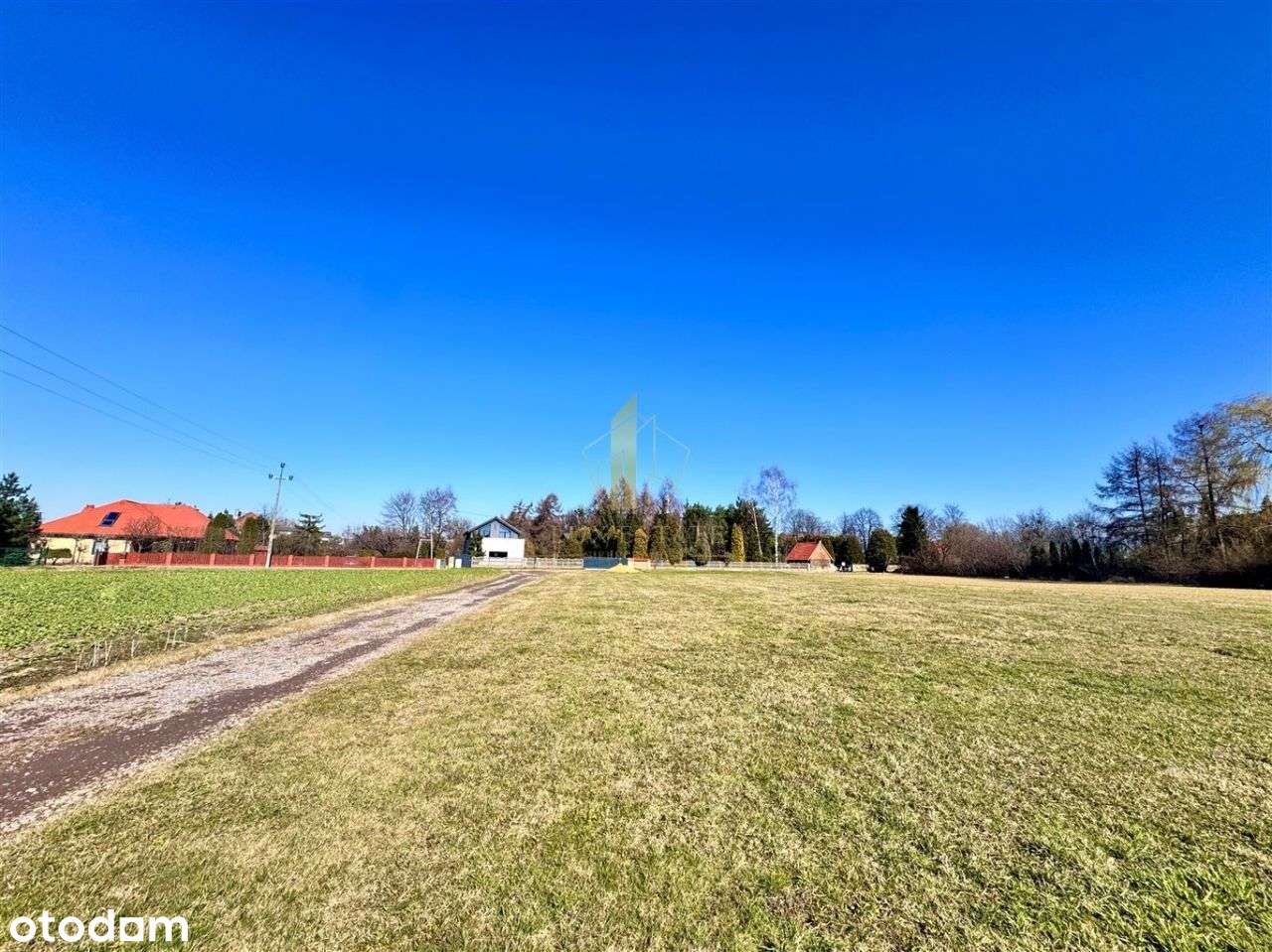 Działka budowlana w zielonej i spokojnej okolocy-3