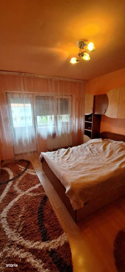 Apartament 3 camere, decomandat, zona Parc Olosig - Imagine principală: 4/16