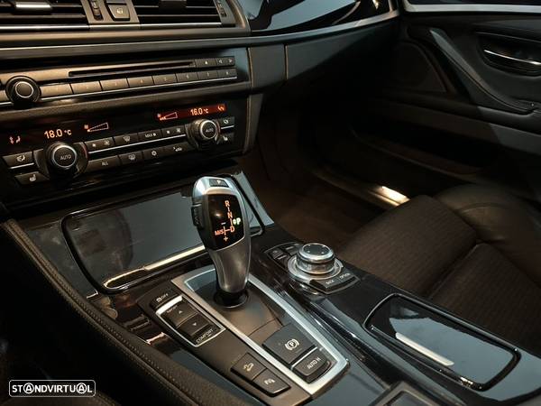 BMW 528 i Pack M Auto - 16