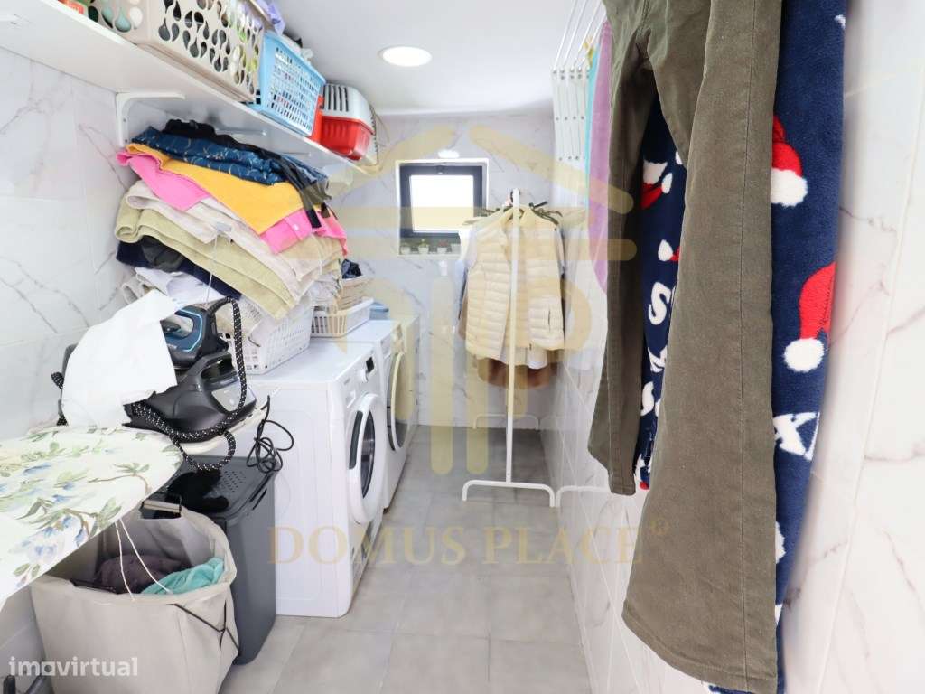 MORADIA T3 C/ JARDIM, TERRAÇO E GARAGEM | GUIFÕES-46