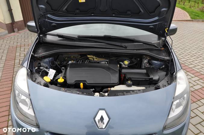 Renault Clio 1.2 16V 75 Dynamique - 15