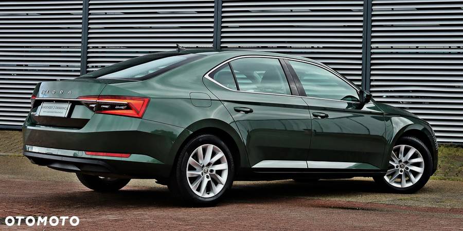 Skoda Superb 1.5 TSI Ambition DSG - 12