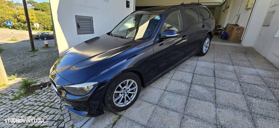 BMW 318 d Touring Blue Performance Luxury Line - 9