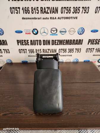 Capac Cotiera Audi A5 Piele Neagra Dezmembrez Audi A5 8T 2.7 Tdi Euro 5 Motor CGKA Cutie Automata MMW Bixenon Volan Stanga - Dezmembrari Arad - 2