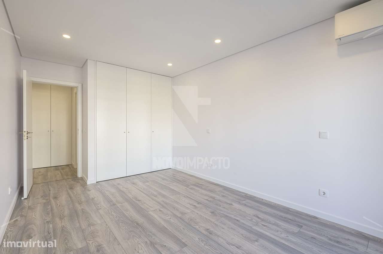 T3 c/ Elevador e Parqueamento – 1.º Andar | Montijo (Vale Salgueiro)-5