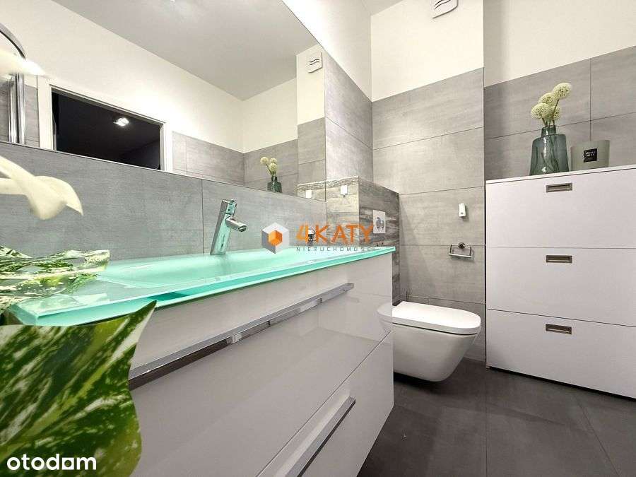 _____ 4 pokoje  Centrum - ogródek  _________-18