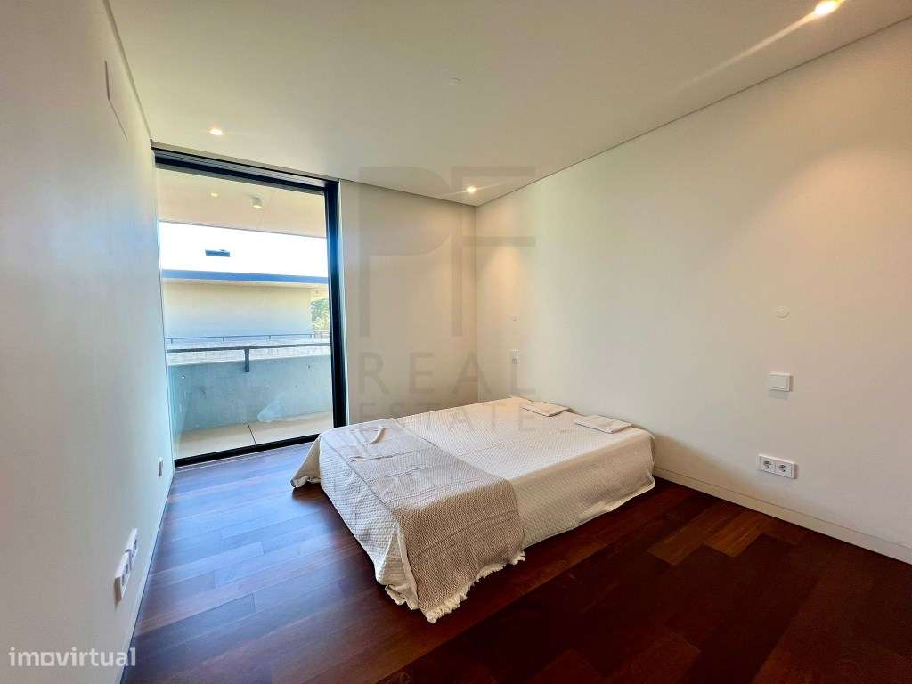 Moradia Isolada T4 Condomínio Fechado com piscina privativa em Birr...-26