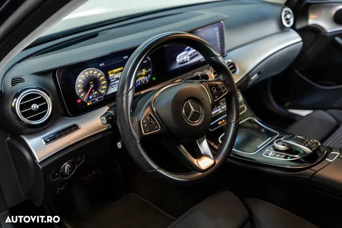 Mercedes-Benz E 200 d 9G-TRONIC Exclusive - 20