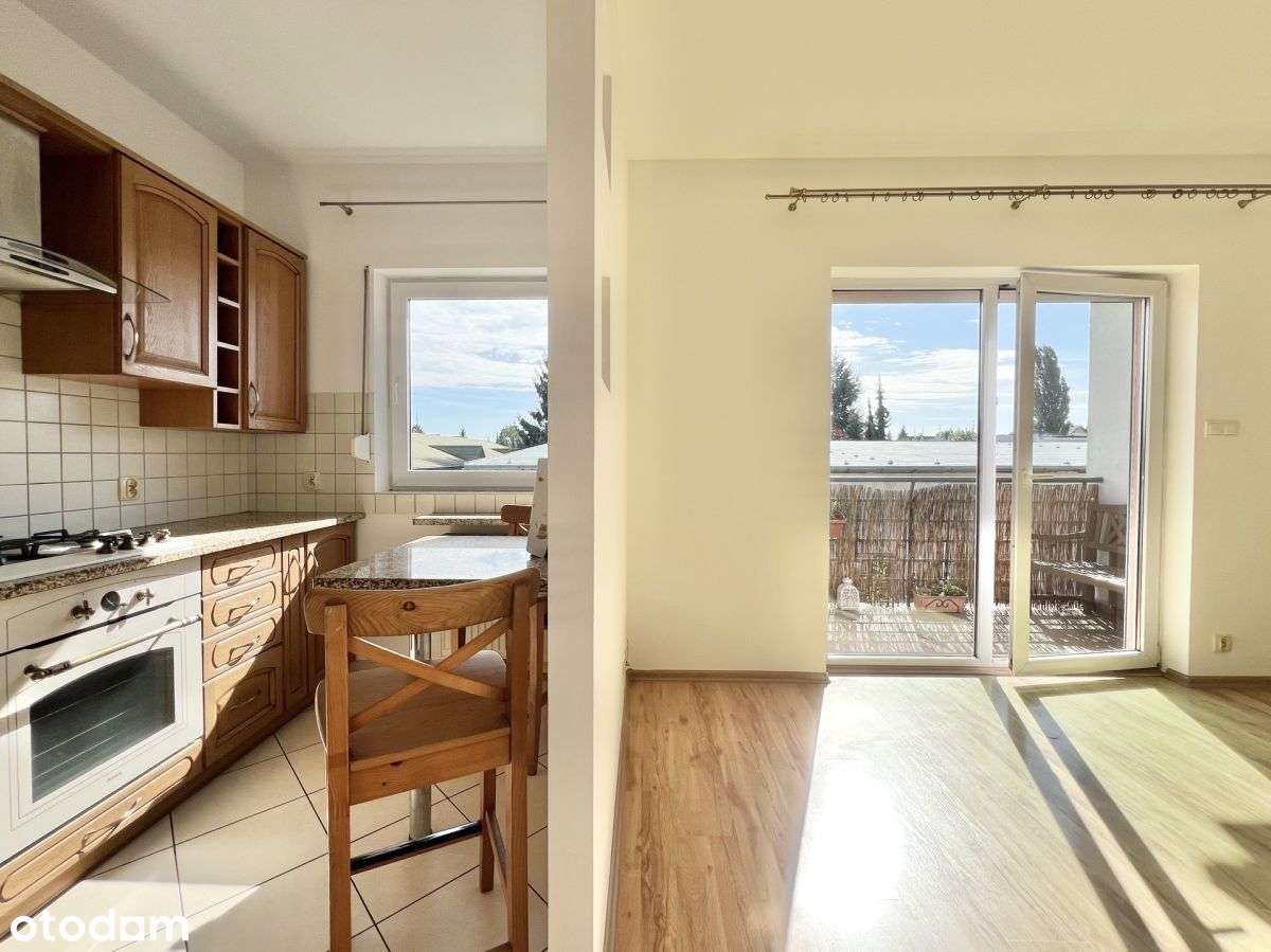 PLEWISKA | komfortowe mieszkanie | DWA POZIOMY | balkon | PARKING-0