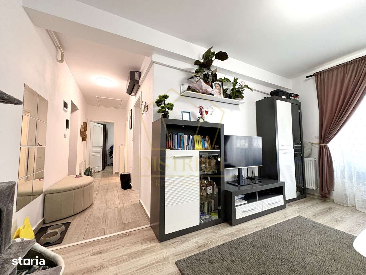 Apartament superb cu 2 camere si pod | Giroc | Zone 2 - Imagine principală: 3/7
