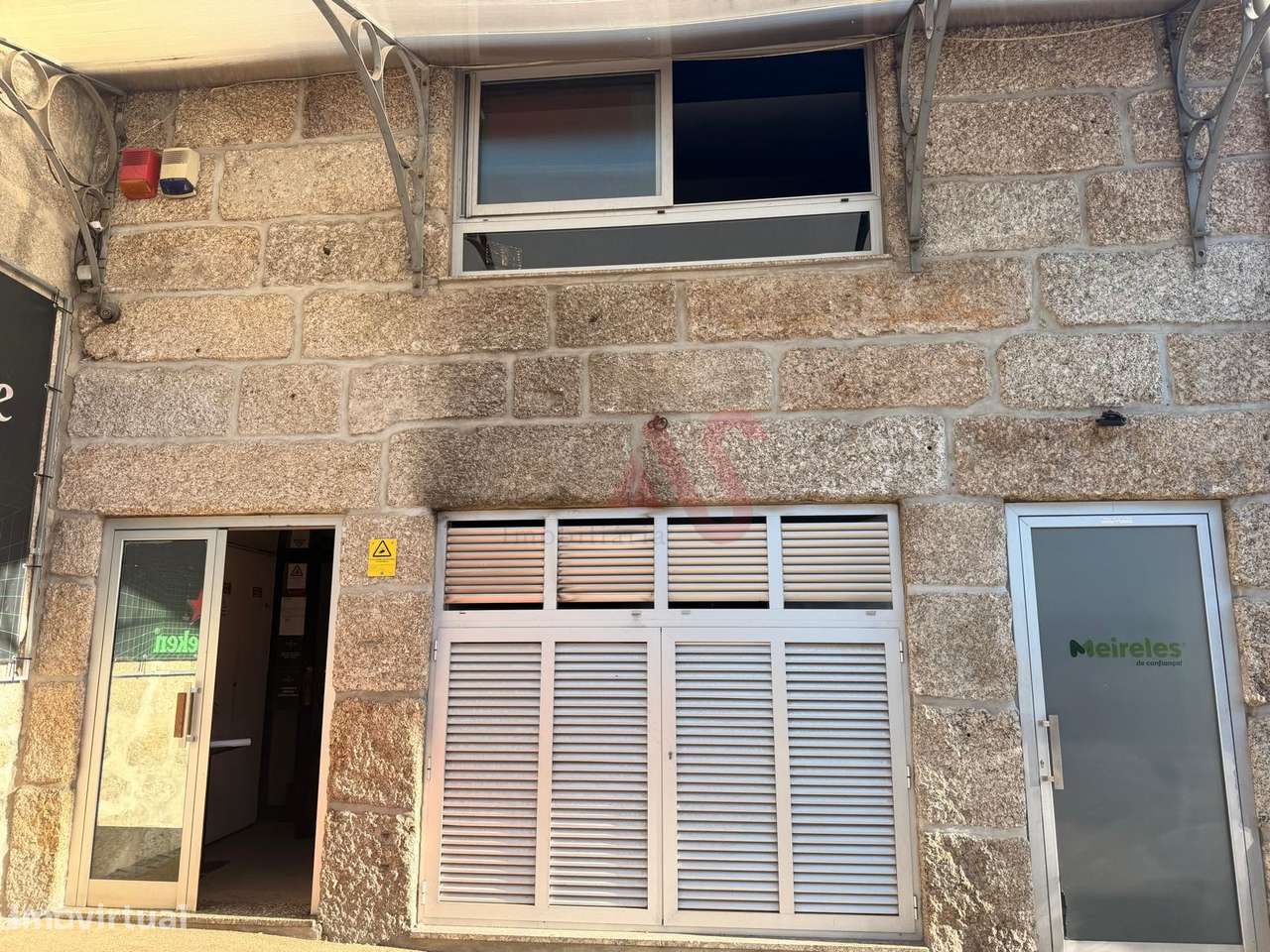 Trespasse – Bar / Espaço Noturno no Centro de Vizela – Em Pleno Funcio - Grande imagem: 2/28