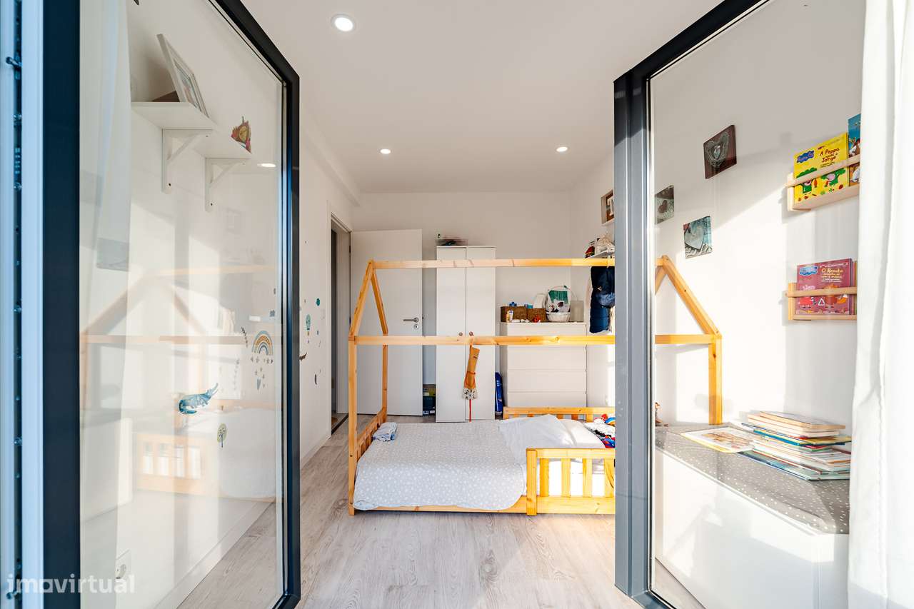 Moradia T3 com Garagem - Fernão Ferro-20