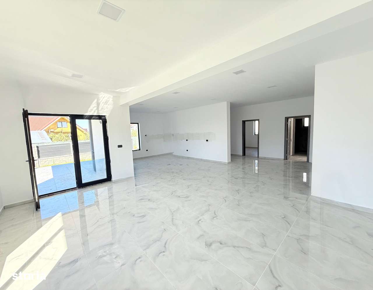 Casa de vanzare  la cheie, gata de mutare - zona Izvor , Brasov-1