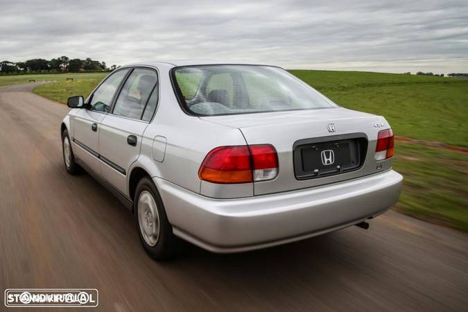 farolim traseiro ilharga  - Honda civic mk6 1.6vti  ( 1997 ) - 2