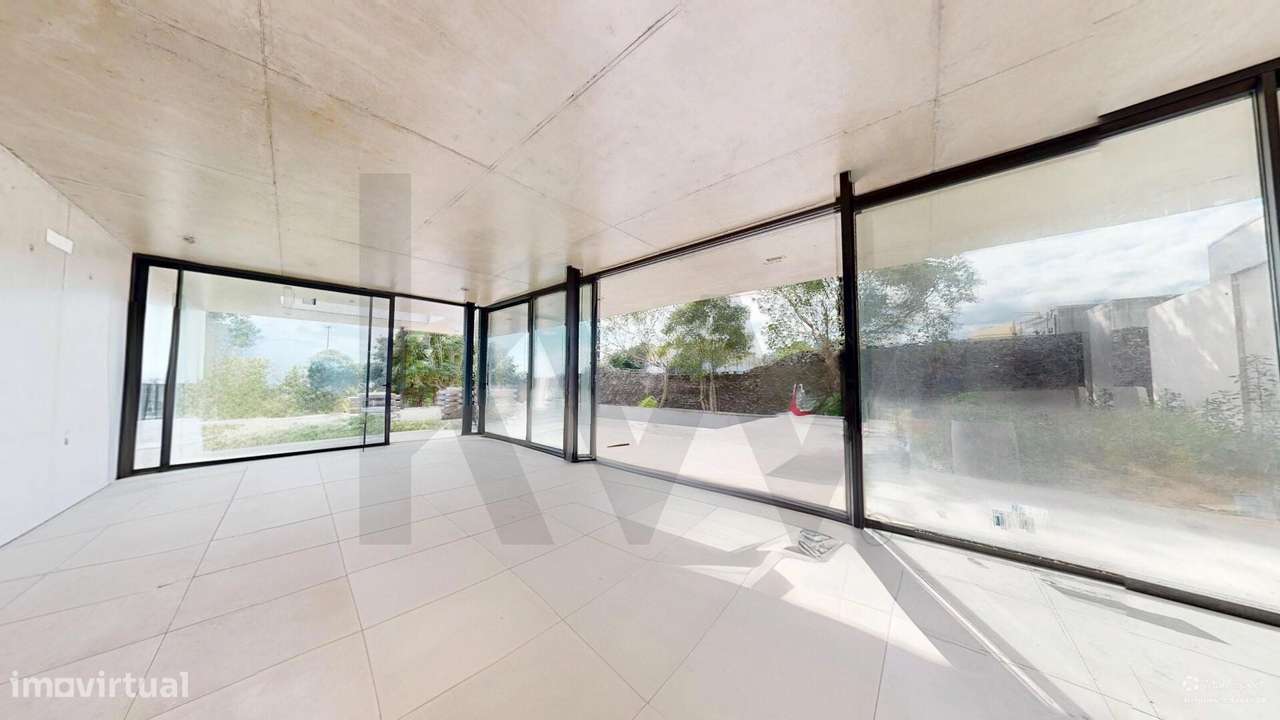 Moradia LUXURY em Betão Armado. |  Piscina Infinita | Vista Mar | P - Grande imagem: 4/17