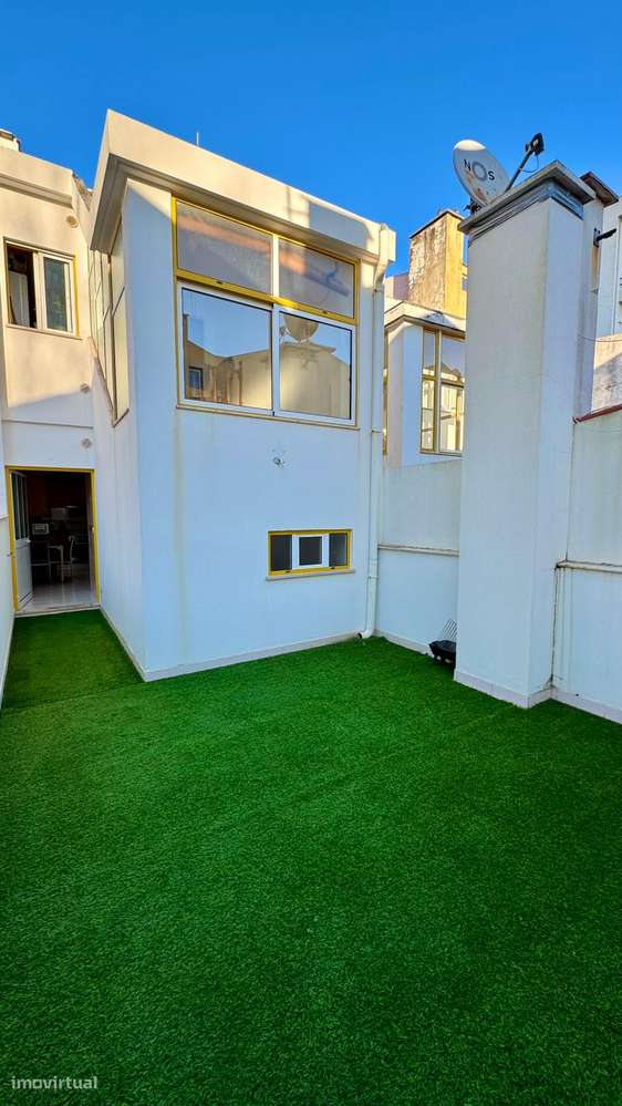 apartamento T1 na primeira linha da Praia de Buarcos - Grande imagem: 5/6