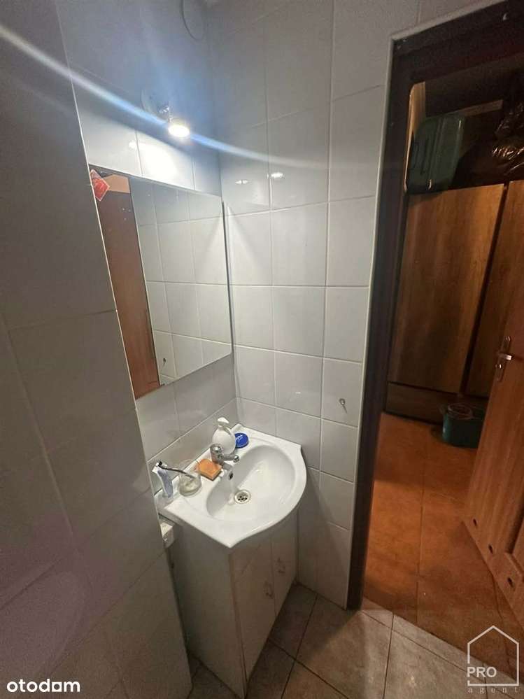 Kompaktowa kawalerka w centrum Zabrza-4