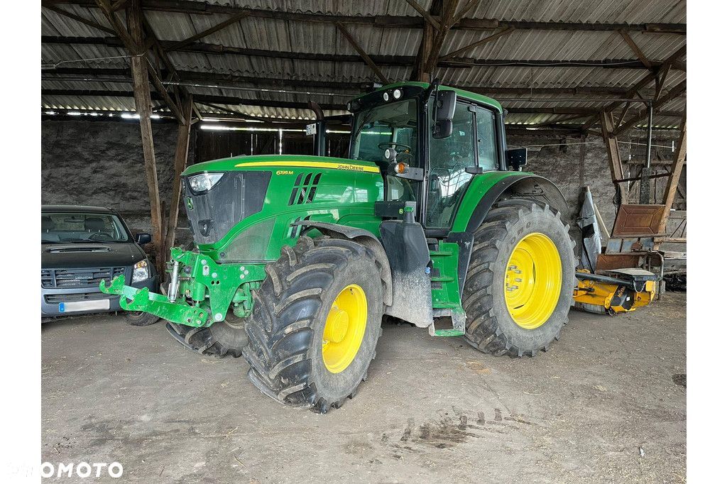 John Deere 6195M - 1