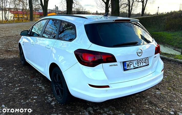 Opel Astra 1.7 CDTI DPF Sports Tourer ENERGY - 6