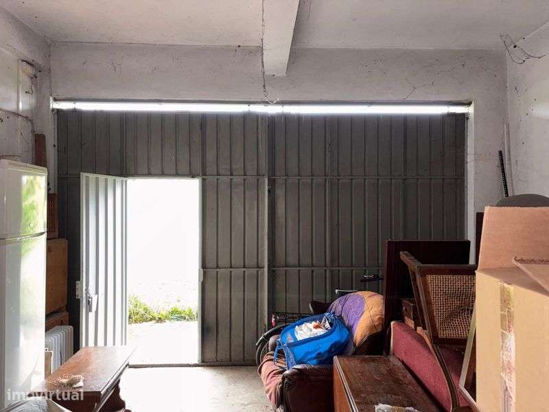 Garagem / Armazém - Grande imagem: 4/5