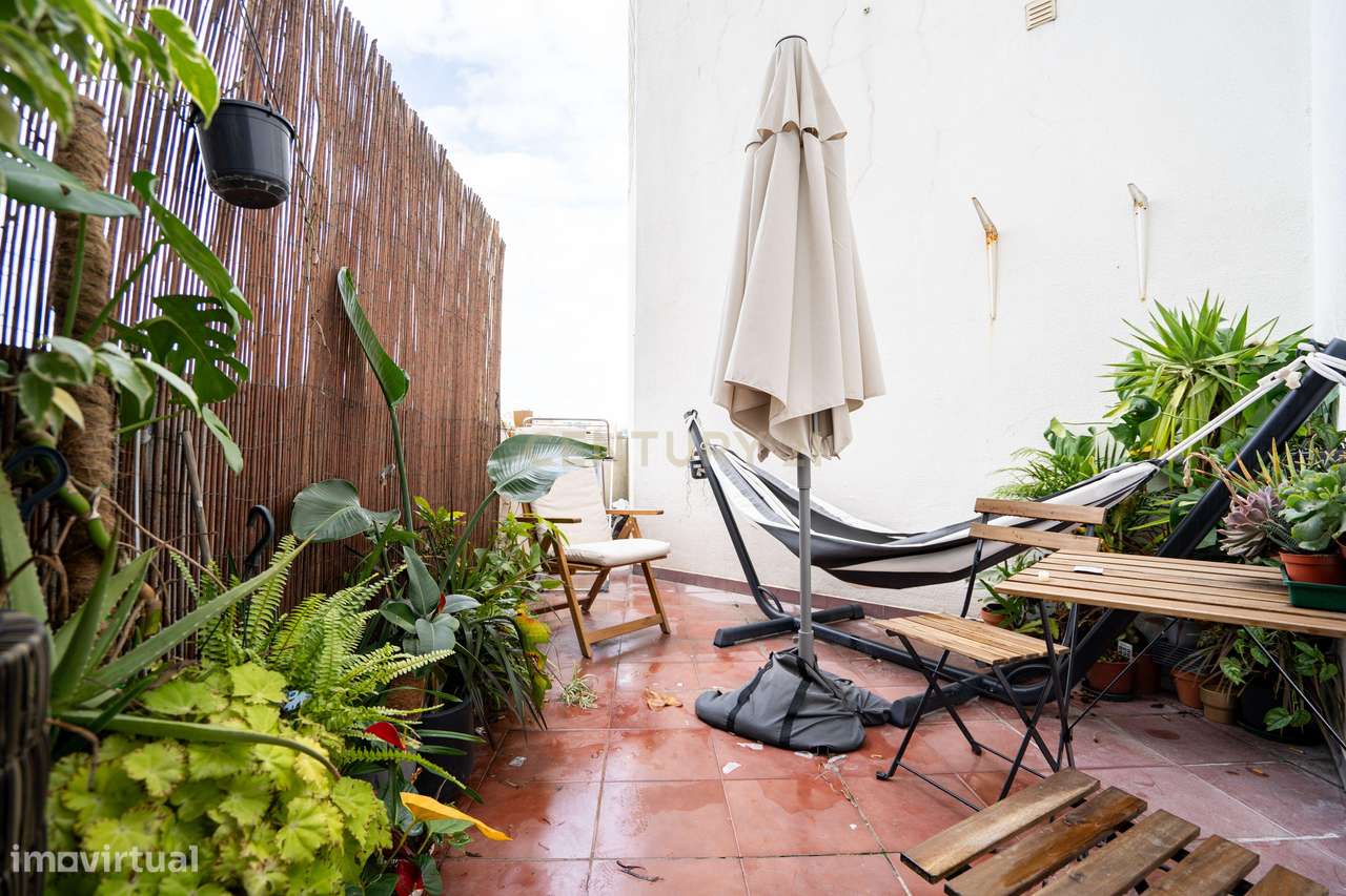 T3 com espaço exterior em Marvila – Excelente oportunidade em zona em-6