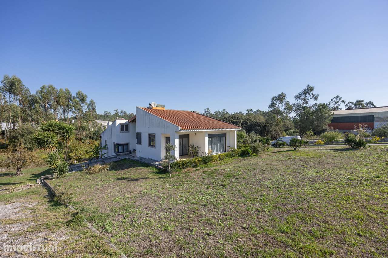 Moradia T3 || Isolada || Albergaria dos Doze, Pombal-48