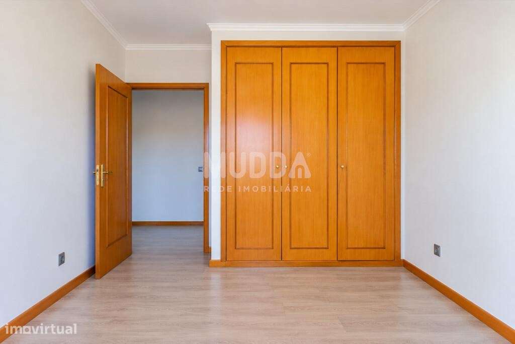 Excelente Apartamento T3, Paços Brandão-17