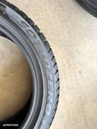 Vând 4 anvelope 225/45/18 Pirelli de iarnă ca noi cu runflat - 7