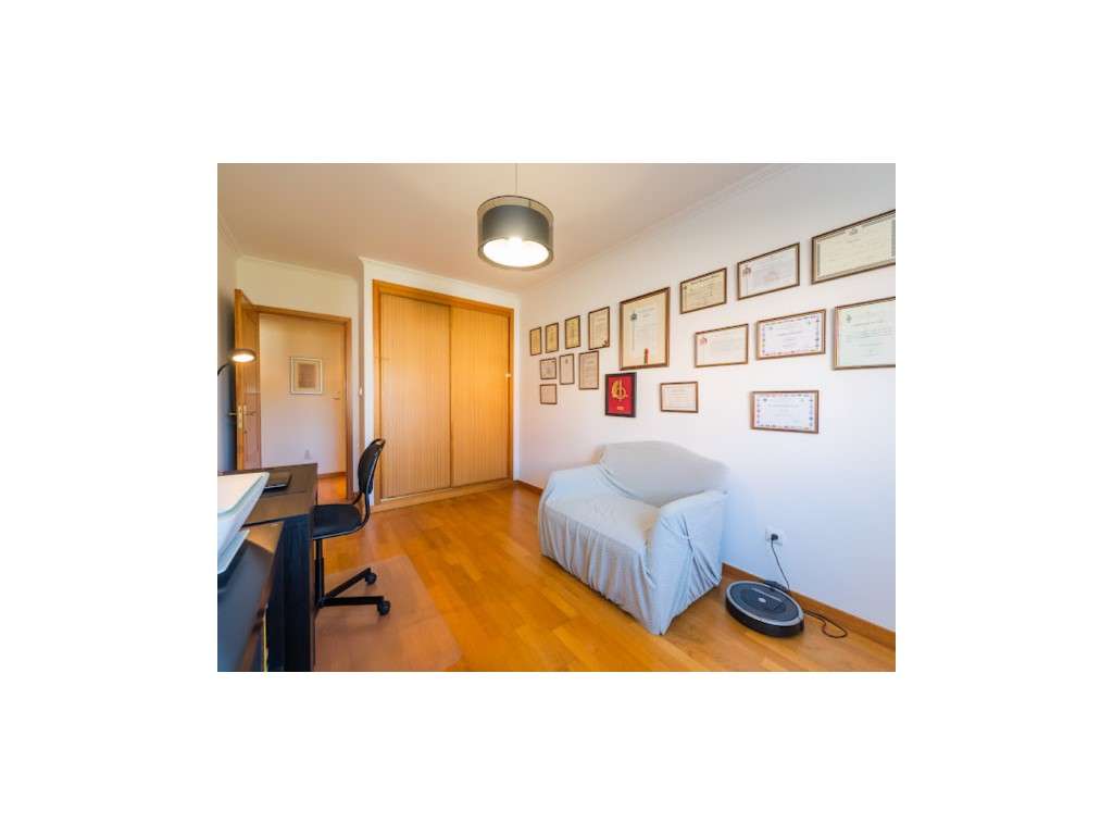 Excelente Apartamento T3 com 2 Lugares de estacionamento em Campina...-22