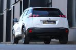 Peugeot 2008 1.2 PureTech Allure Pack - 2