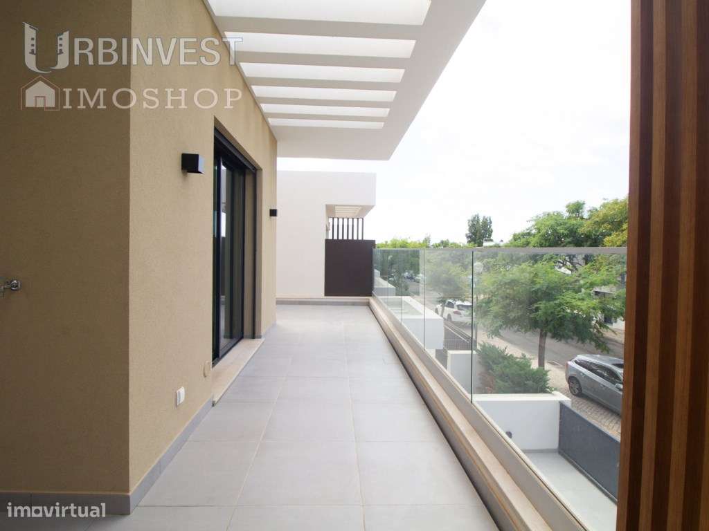 Moradia T4 a curta distância da praia do Almargem, em Quarteira, Al...-44