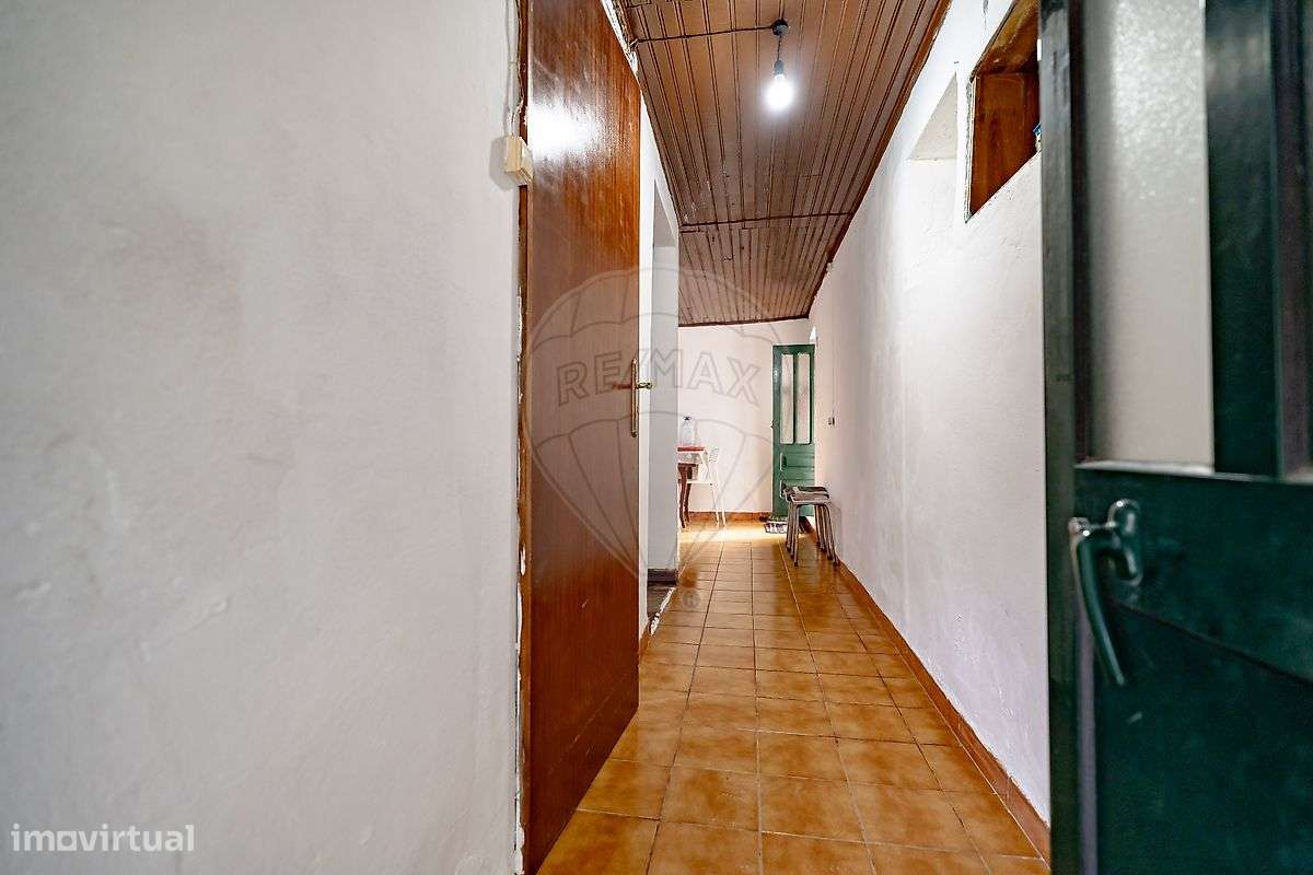 Moradia T1 para venda-5