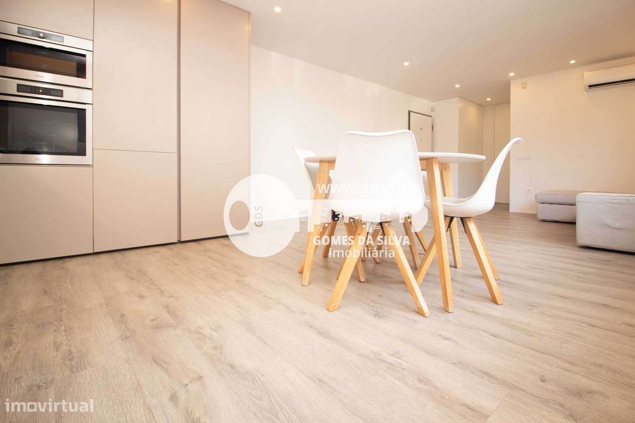 Apartamento T1 no Parque Norte - Construção Acrescentar-16