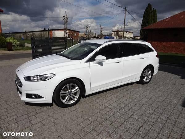 Ford Mondeo 1.5 EcoBoost Ambiente Plus - 4