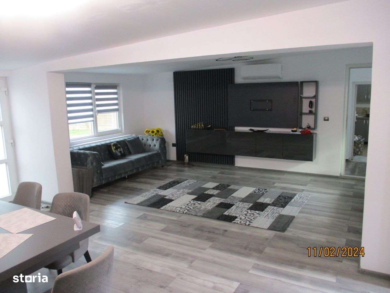 Comision 0 - Casa renovata cu 2 corpuri si gradina in Caransebes-3